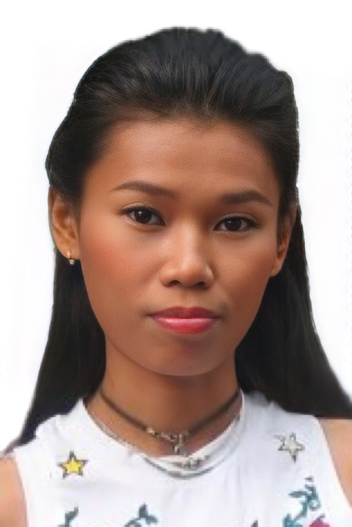 Jarunee Boonsake as Maew