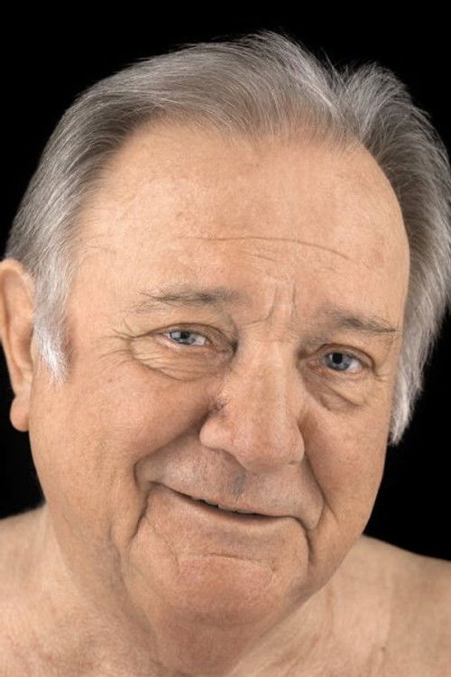 Ebbe Trenskow as Mortensen