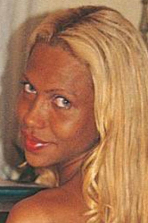 Stefany Di Castro as