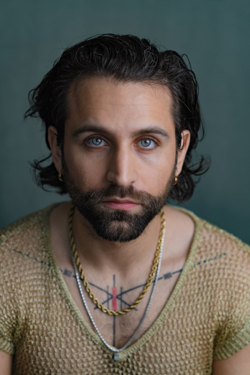 Arman Kashani as Selfmade-Men Abdel