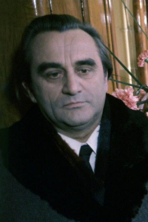 Adam Koman as Duty Officer