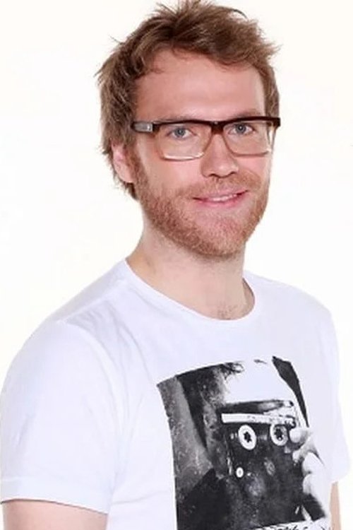 Nils Bomhoff as Self - Host