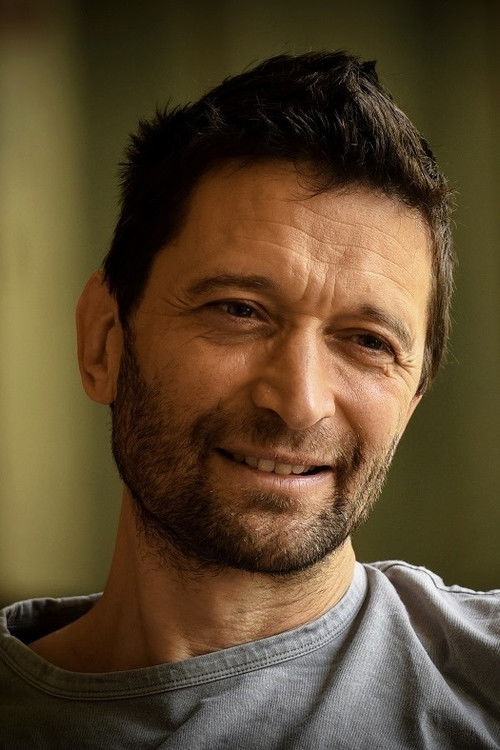 Gergely Pohárnok as Szendrei Misike, Orsi öccse