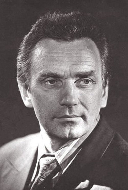 Gunārs Cilinskis as Vaivars