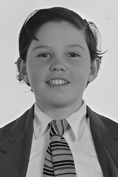 Tommy Clifford as Tad