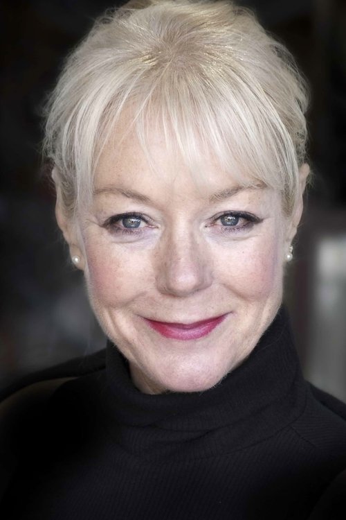 Helen Pearson as Vivien Daniels