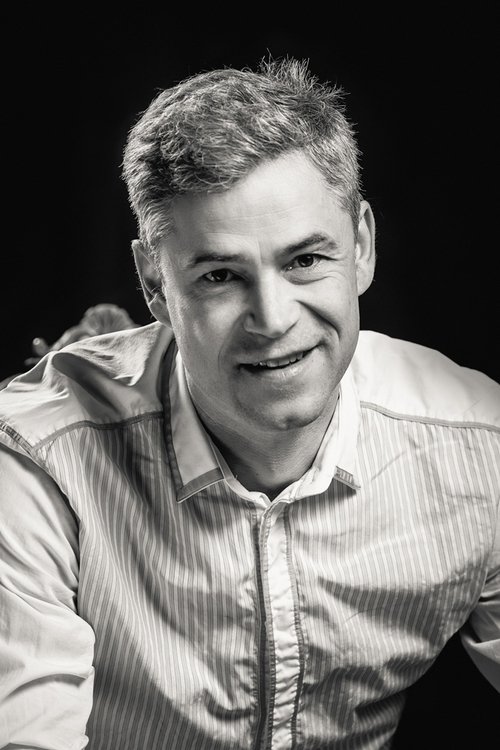 Ivars Auzins as Valdo