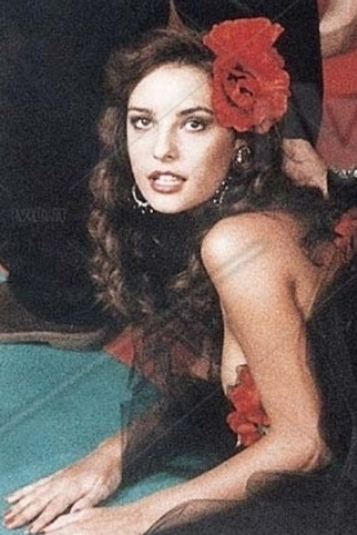 Barbara Kero as Beatrice