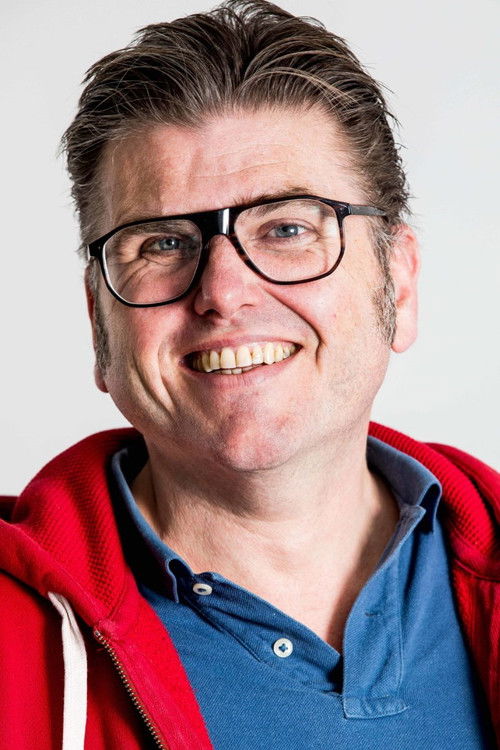 Edward Stelder as Busse Dekker