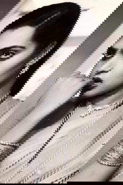 Silk Smitha as Vasantha