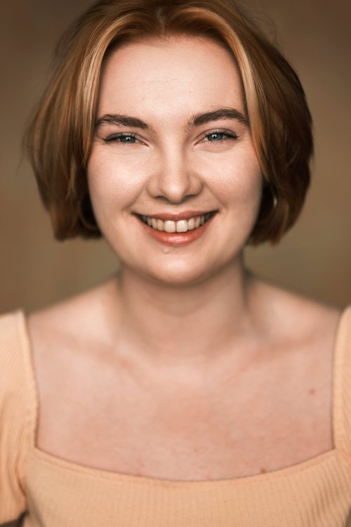 Sarah Bulmer as Melissa