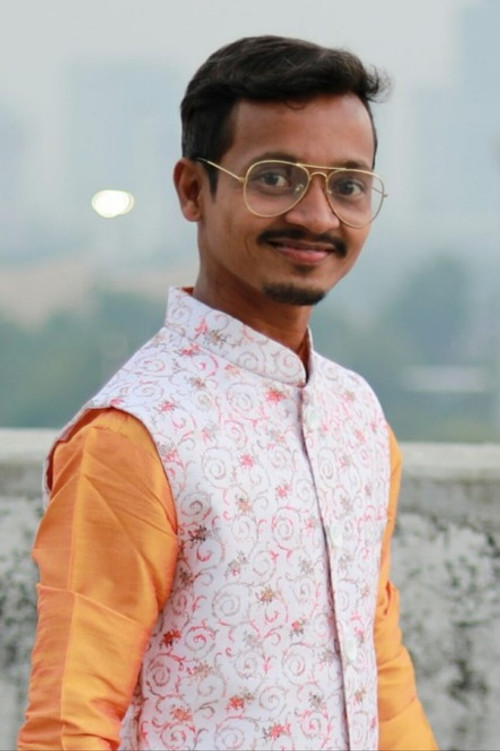 Vijayendra Mandavkar as 