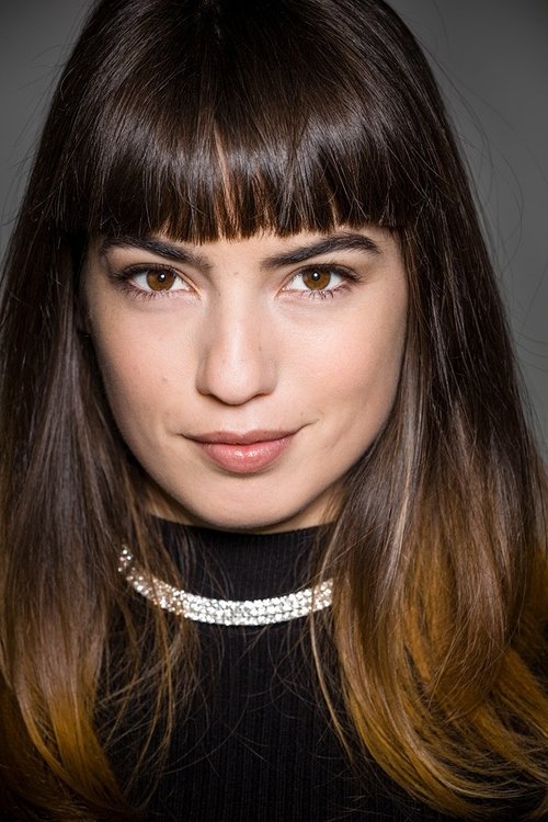 Anjela Nedyalkova as Ave