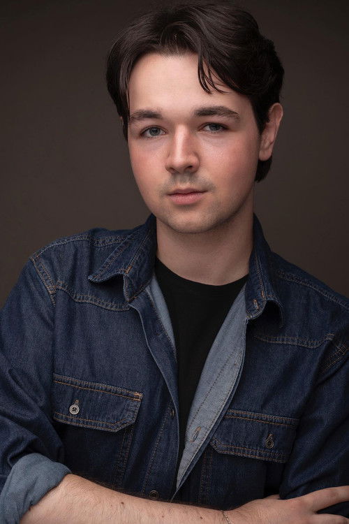 Horia Bazavan as Damien