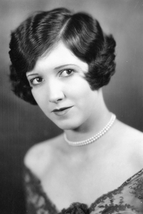 Margaret Morris as Helen Raynor