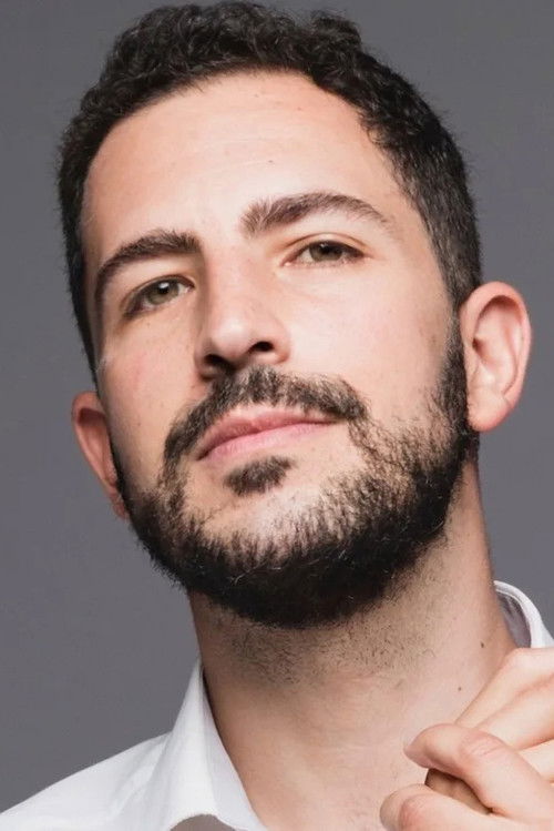 Diego Del Río as Trigorin