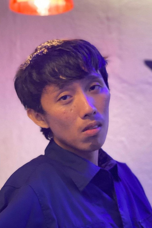 Yian Gabriel as Tads