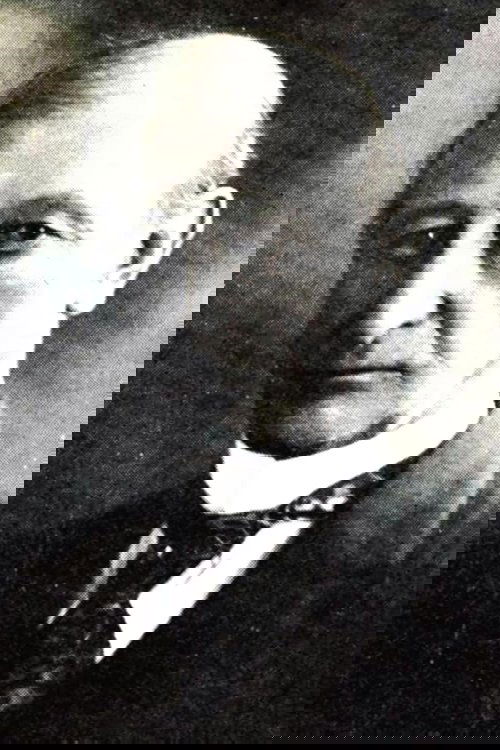 William Courtright as Butler