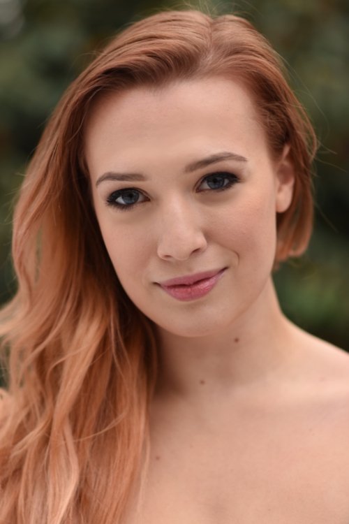 Allie Marshall as Pearl