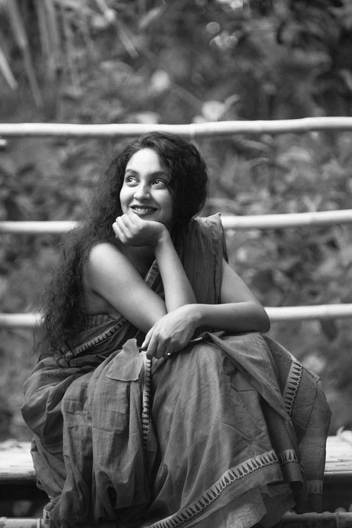 Tahua Labib Tura as Mrinal