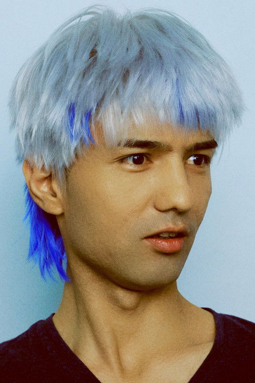 Hezreteli Yasin as 白毛毛