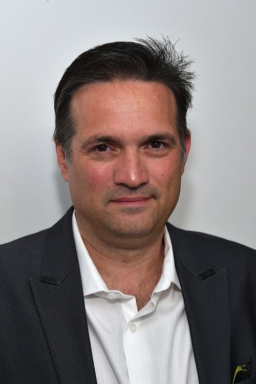 Matthew Barry as Billy Hankins