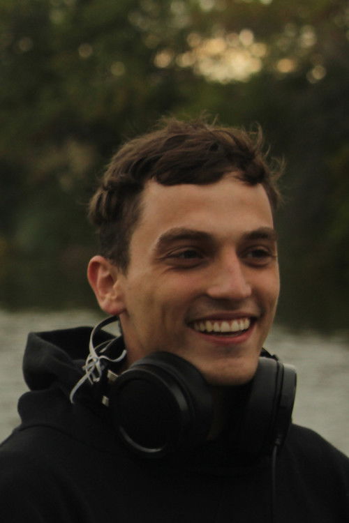 Salvador Coppari as Joel