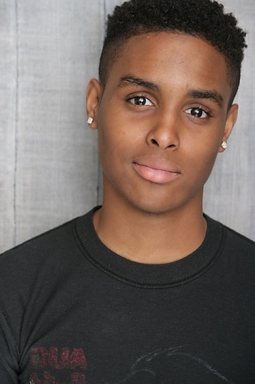 Larry VanBuren Jr. as Derrick Covington