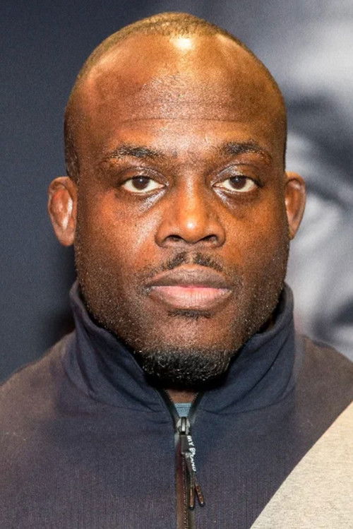 Melvin Manhoef as Self