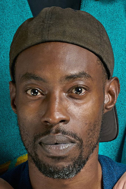 Jean Jean as Francés