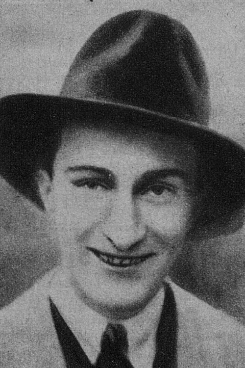 Félix Ford as Le capitaine Fergan