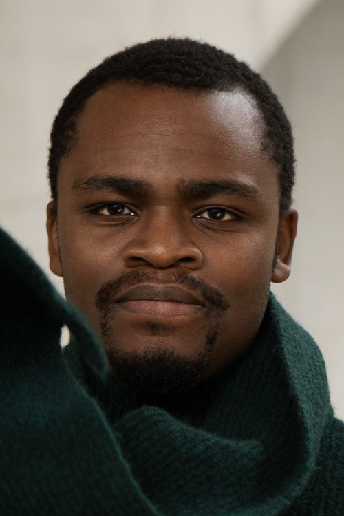 Gorges Ocloo as Eliott