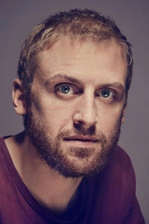 Patrick Baurichter as Thomas