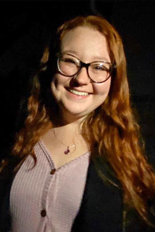 Emily Gasparek as Sister 2