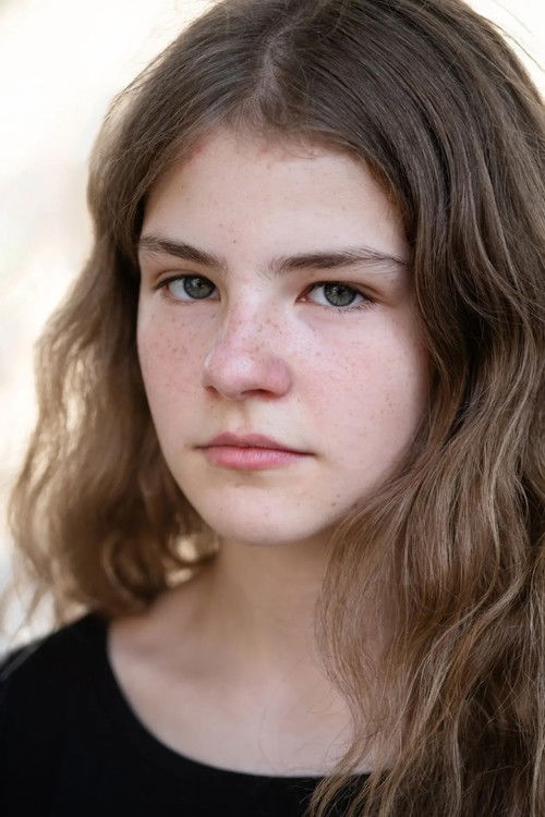 Léontine Clerbois as Alix