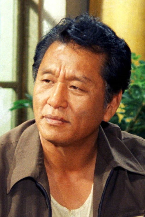 Du-Yeong Jeon as chief of staff