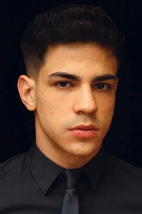 Franco Mosqueiras as Mateo