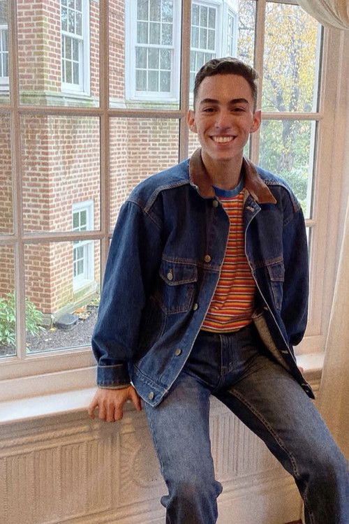 Louie Baires as Hivemind