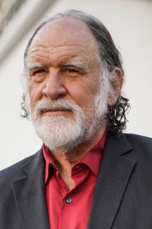 Ivan Katz as Motel Manager