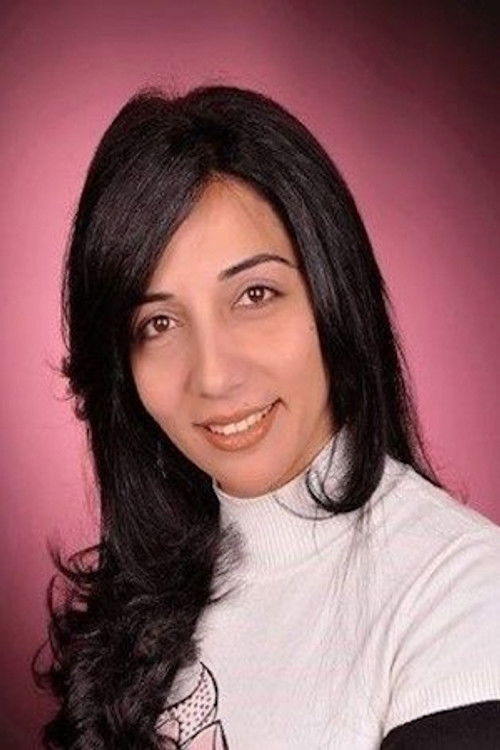 Wafaa Al Sharqawy as أم نور