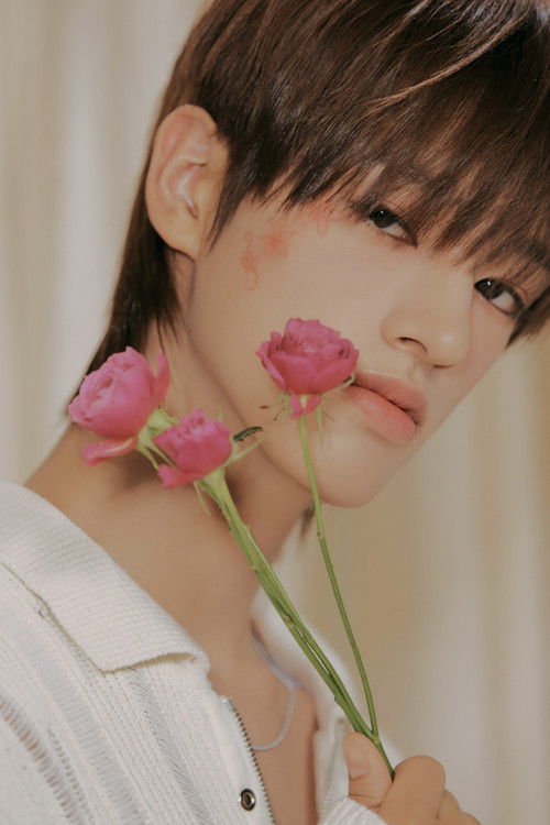 Seita as Self - Contestant