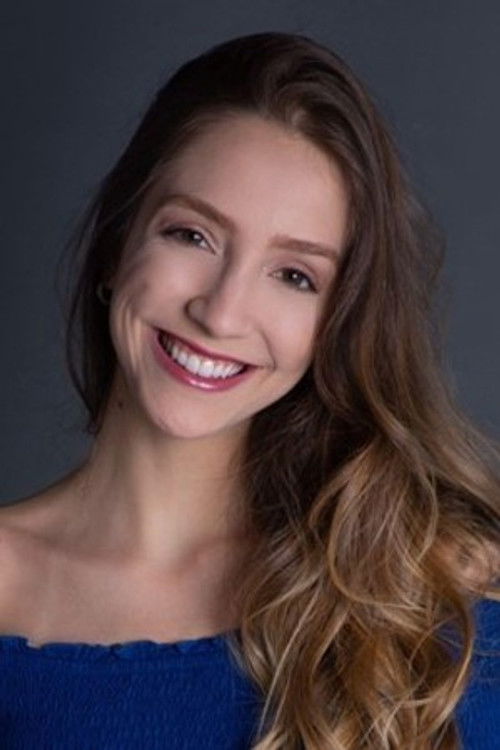 Carolina Amaral as Denise