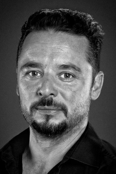 Tomáš Lněnička as (voice)