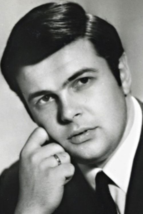 Ernst Gerold Schramm as 