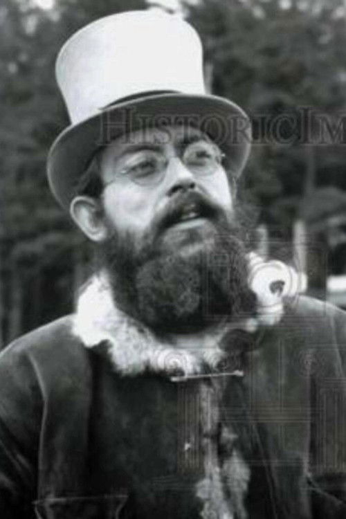 Leon Ericksen as Self