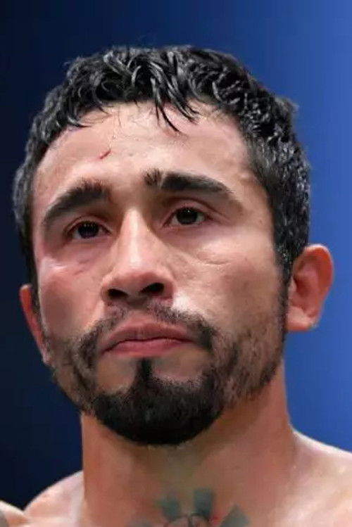 Alejandro Pérez as Self