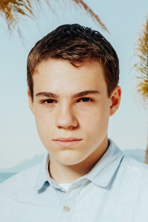 Jovan Ginić as Stefan