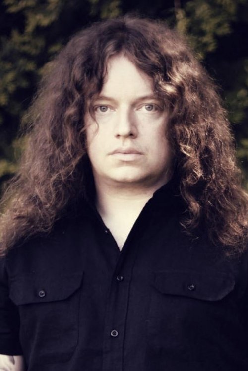 Fredrik Åkesson as Himself