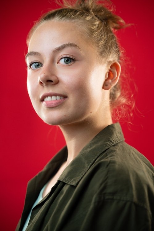 Victoria Sloan-Kirton as Moonee