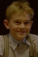 Nicolas Bougourd as Thomas